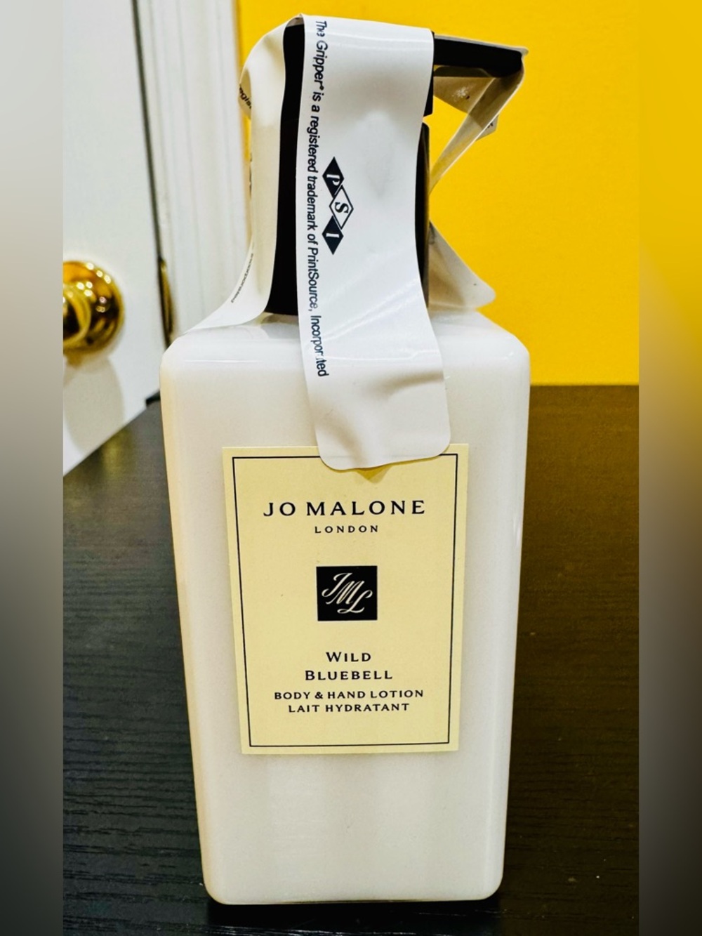 Jo Malone Wild Bluebell Body & Hand Lotion - 250 ml